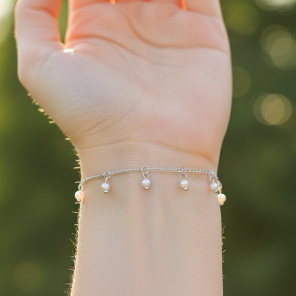 Minimalist Bracelet, Sleek & Modern Design, Women’s Fashion, YC110313-B